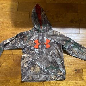 Under Armour Kids Camo Hoodie Size Youth Medium - Orange and Brown